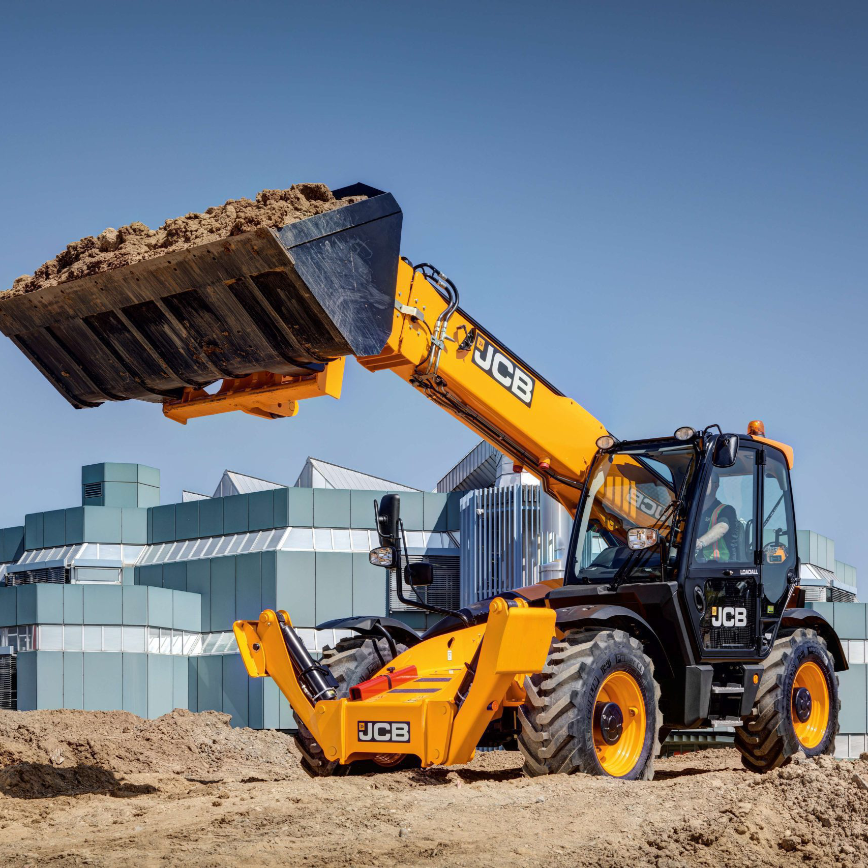 JCB 535-125 Hi-Viz Telehandler Rental